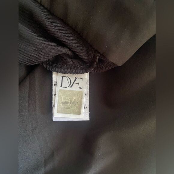 Diane Von Furstenberg DVF Dress Sz 4 Amelia  Printed Flared True Wrap Pocket NWT - Picture 10 of 16